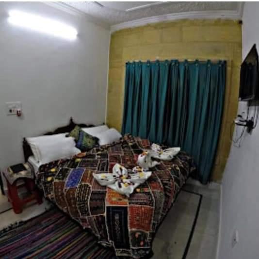 Resting Love Hostel Jaisalmer Eksteriør bilde