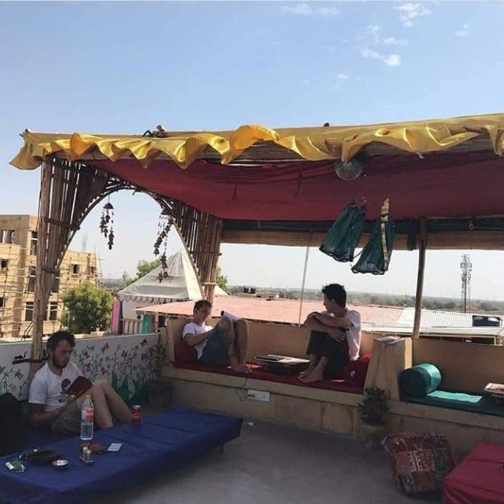 Resting Love Hostel Jaisalmer Eksteriør bilde