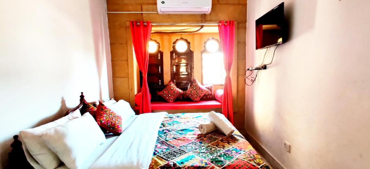 Resting Love Hostel Jaisalmer Eksteriør bilde